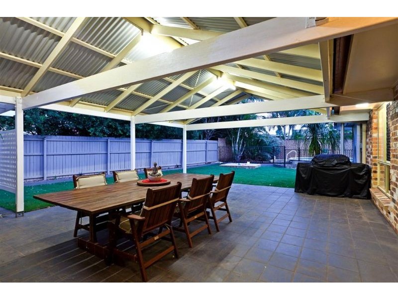 2 Lomond Place, Victoria Point QLD 4165