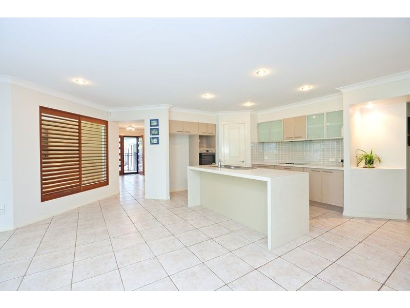 52 Habitat Drive, Redland Bay QLD 4165