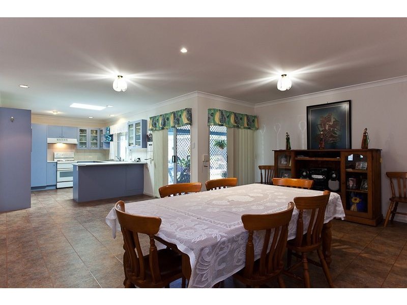 13 Maritime Court, Victoria Point QLD 4165