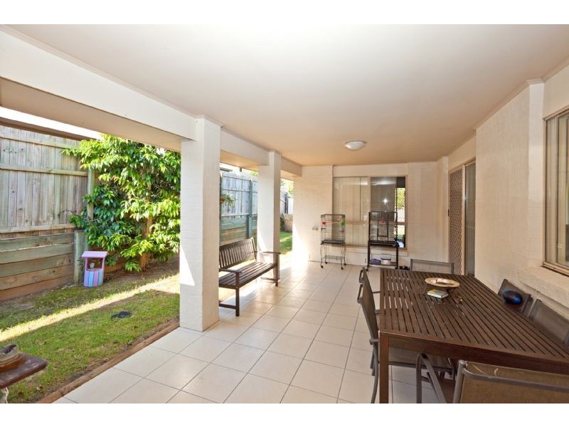 36 Ebony Crescent, Redland Bay QLD 4165