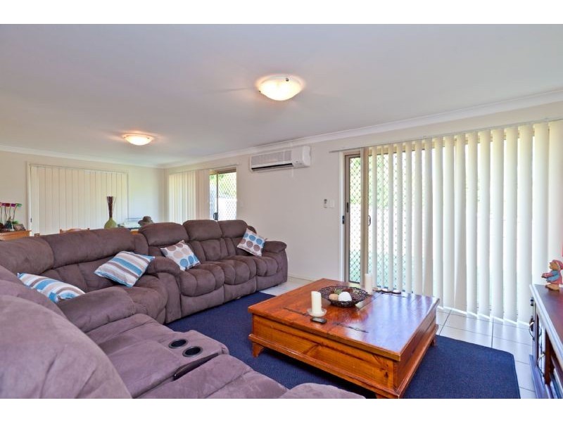 36 Ebony Crescent, Redland Bay QLD 4165