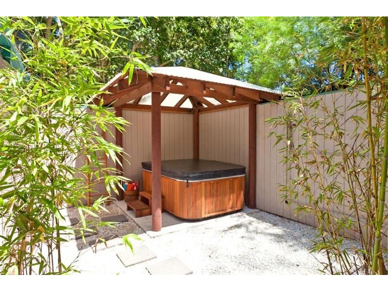 1 Brushbox Court, Mount Cotton QLD 4165