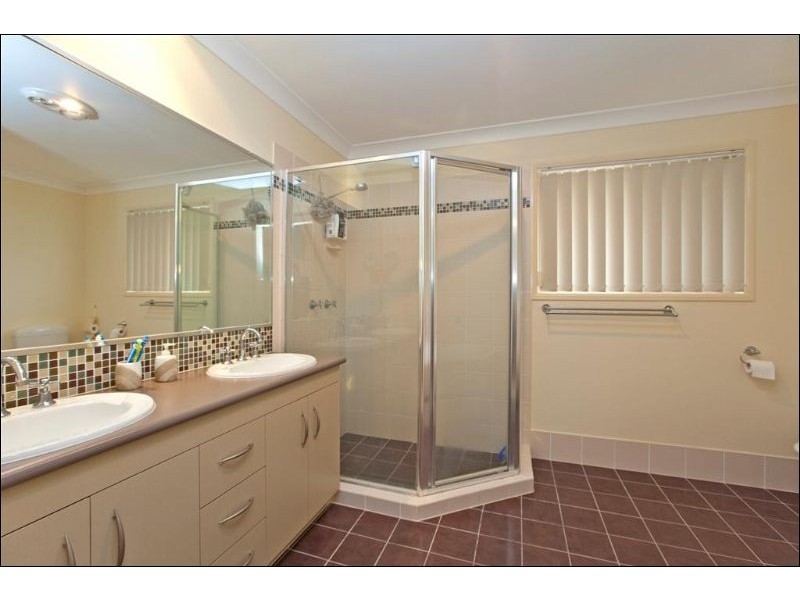 Victoria Point QLD 4165