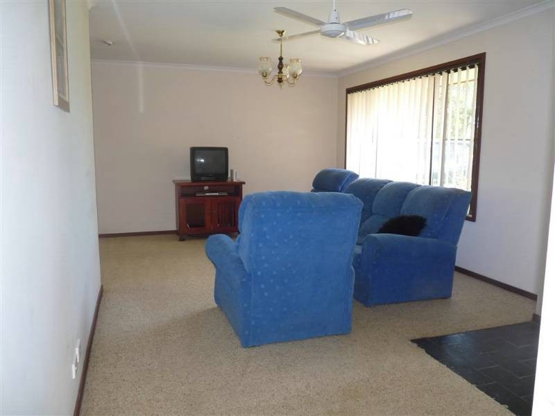 19 Strachan Road, Victoria Point QLD 4165