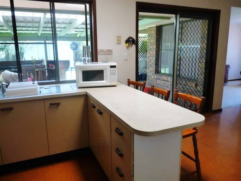 19 Strachan Road, Victoria Point QLD 4165