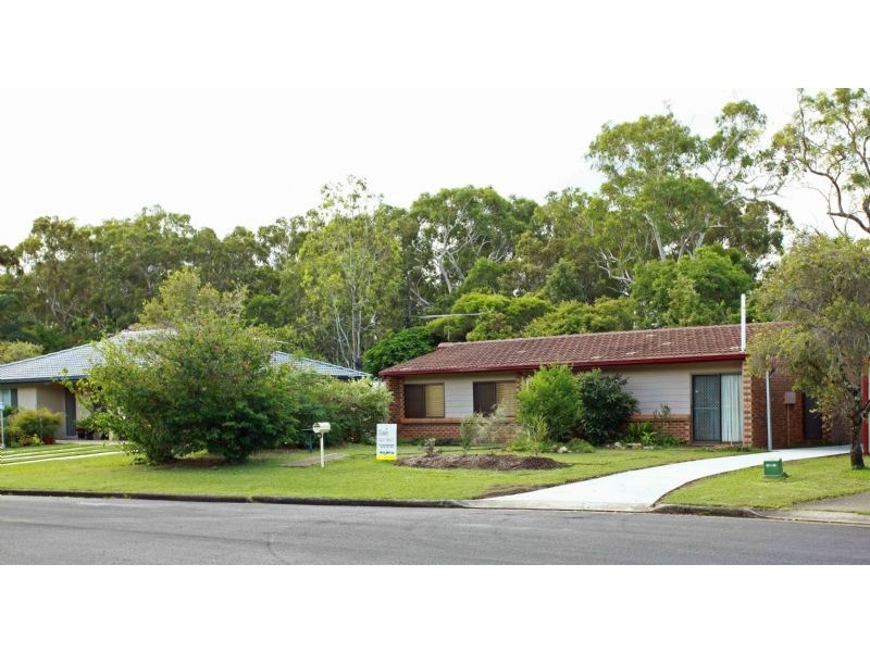 16 Chestnut Crescent, Victoria Point QLD 4165