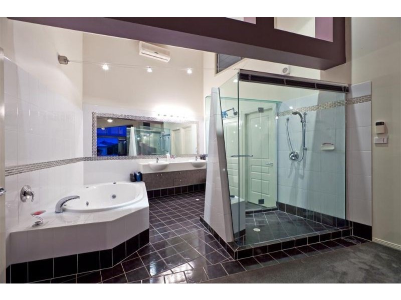 15 Gaylen Street, Thornlands QLD 4164