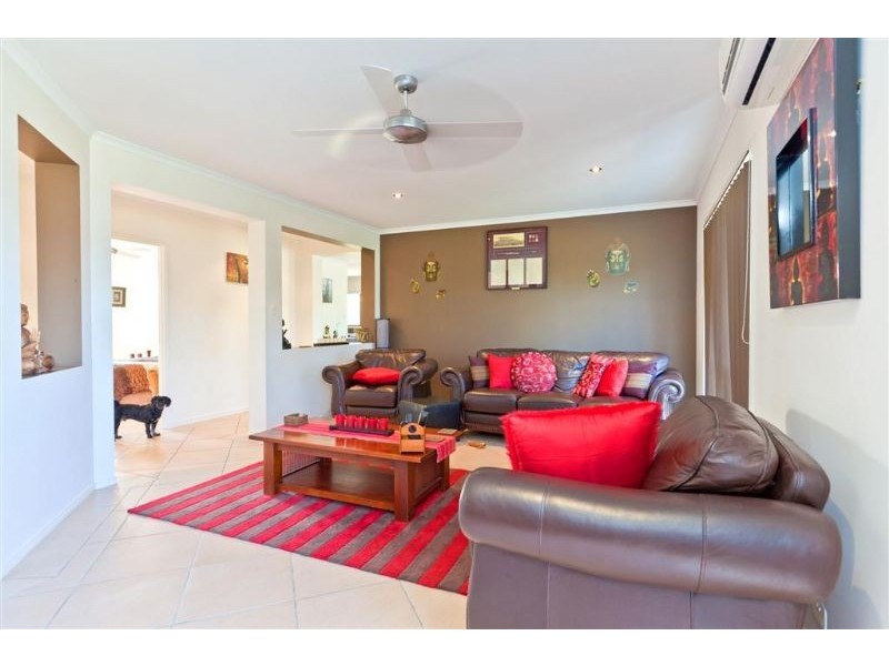 33 Creekwood Street, Victoria Point QLD 4165