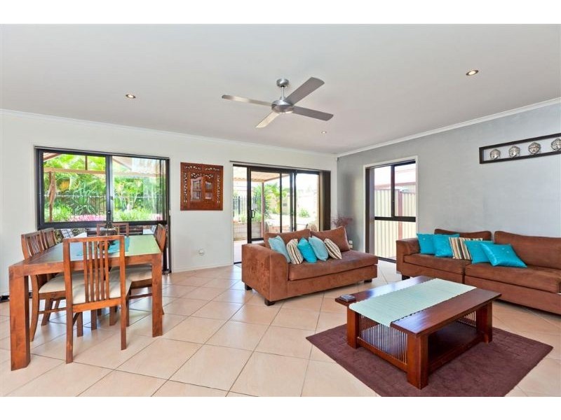 33 Creekwood Street, Victoria Point QLD 4165