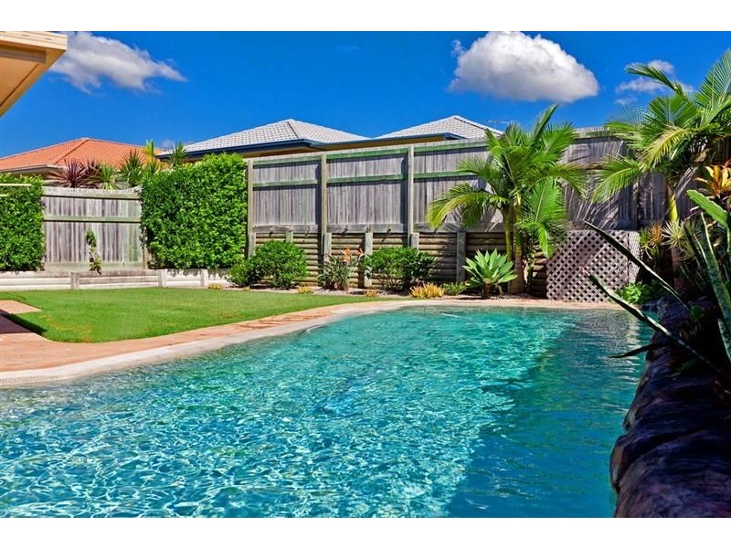 3 Lamb Close, Victoria Point QLD 4165