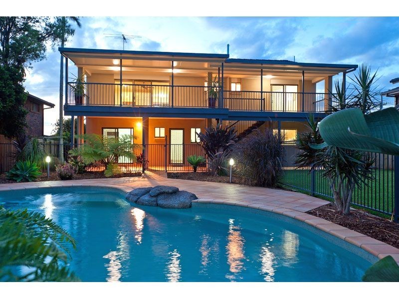 8 Macadamia Street, Victoria Point QLD 4165