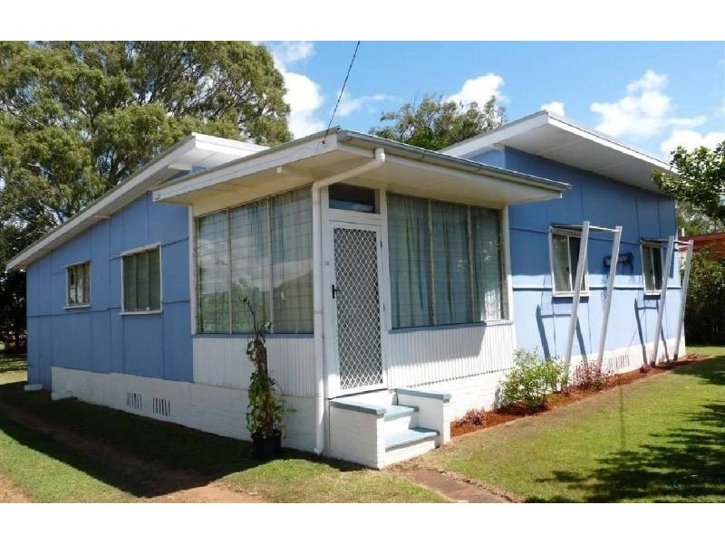 14 Base Street, Victoria Point QLD 4165