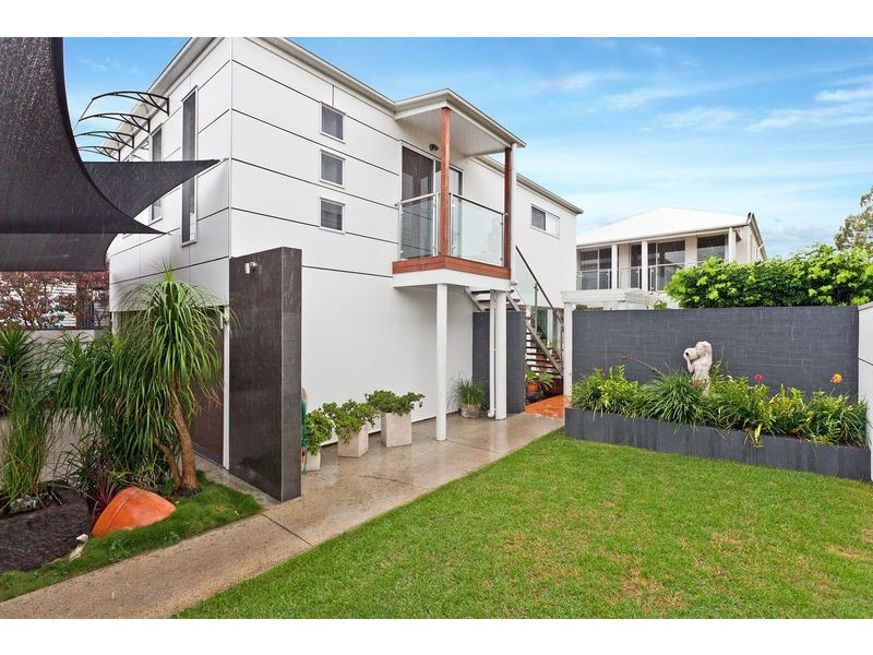 16 Oak Street, Ormiston QLD 4160