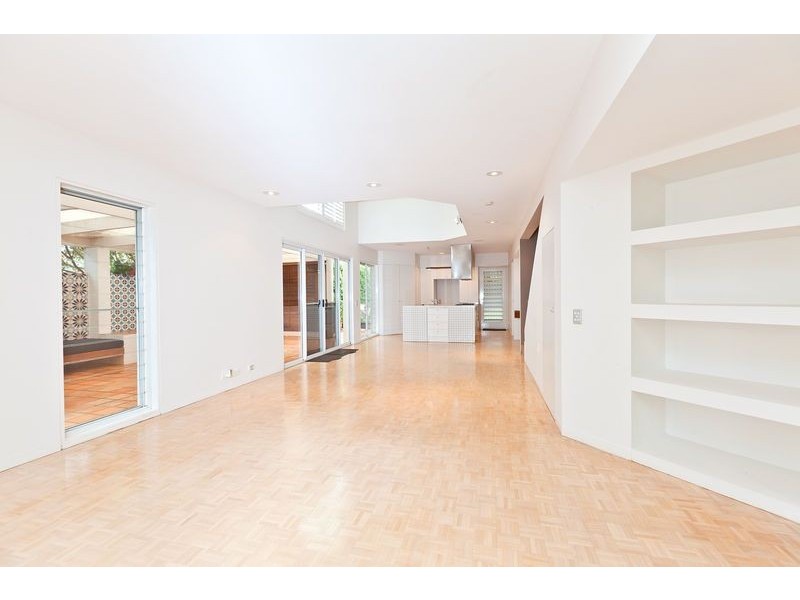 16 Oak Street, Ormiston QLD 4160