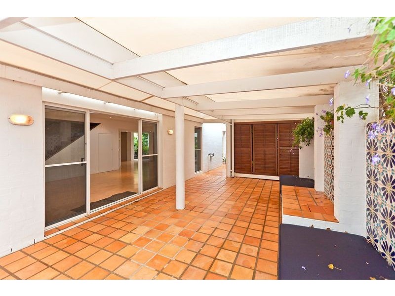 16 Oak Street, Ormiston QLD 4160