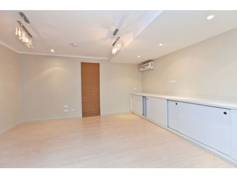 16 Oak Street, Ormiston QLD 4160