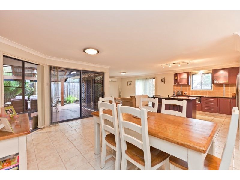 12 Glenbrook Avenue, Victoria Point QLD 4165