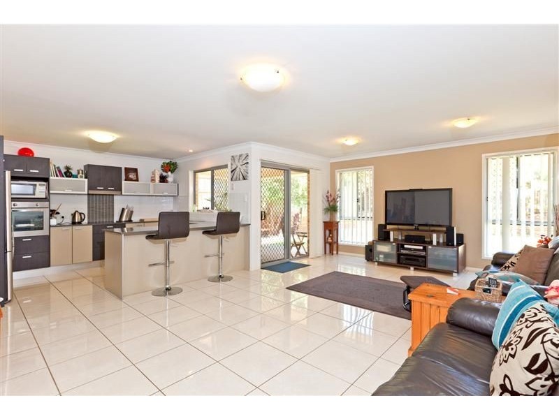 14 Pelorus Street, Redland Bay QLD 4165