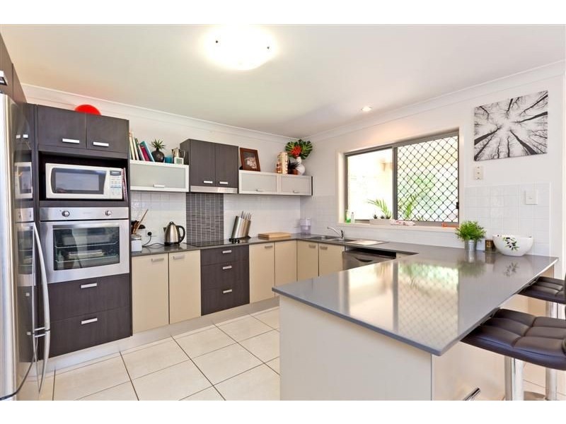 14 Pelorus Street, Redland Bay QLD 4165