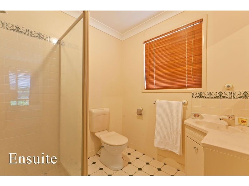 13 Horsley Place, Victoria Point QLD 4165