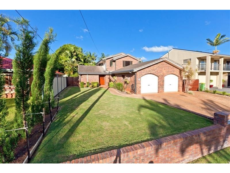 6 Macadamia Street, Victoria Point QLD 4165
