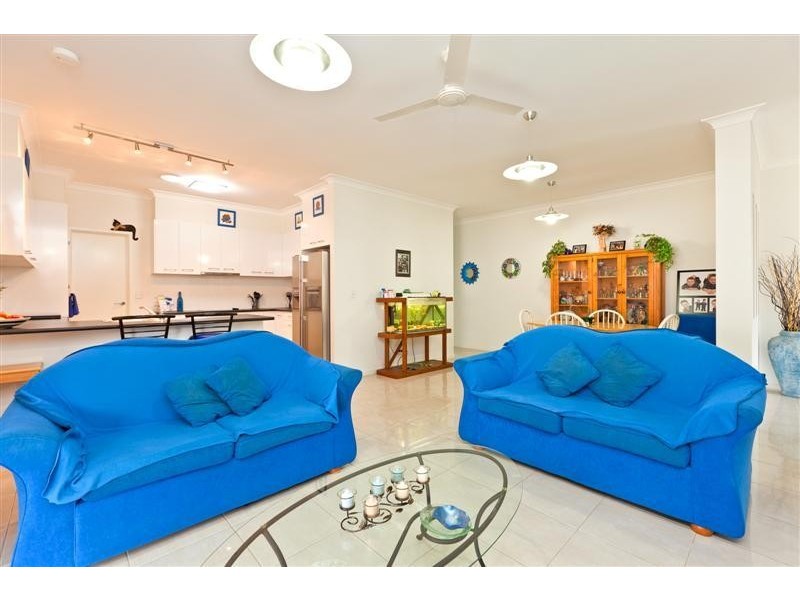 2 Estuary Avenue, Victoria Point QLD 4165