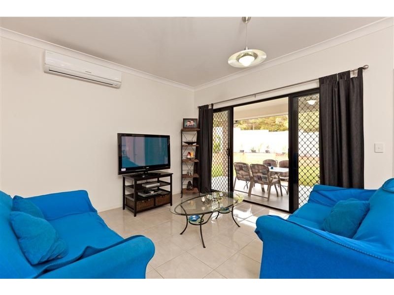 2 Estuary Avenue, Victoria Point QLD 4165