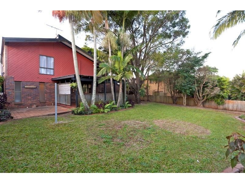 11 Albert Street, Victoria Point QLD 4165