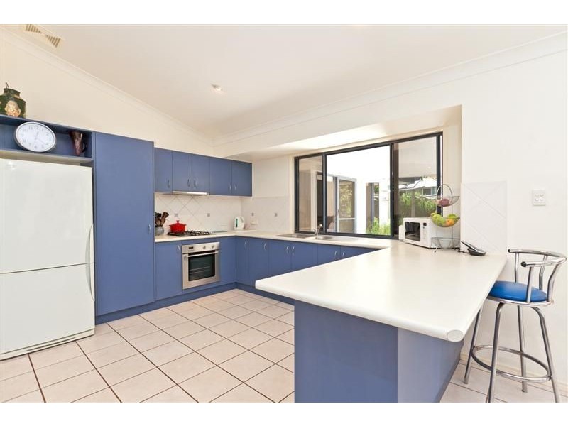 26 Carefree Street, Coochiemudlo Island QLD 4184