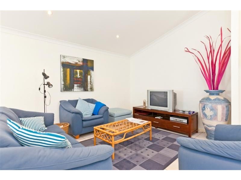 26 Carefree Street, Coochiemudlo Island QLD 4184