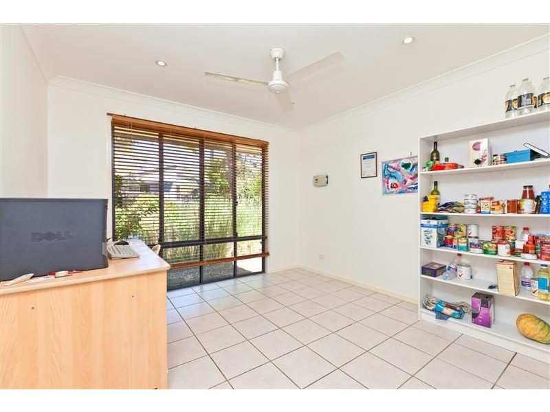 26 Carefree Street, Coochiemudlo Island QLD 4184