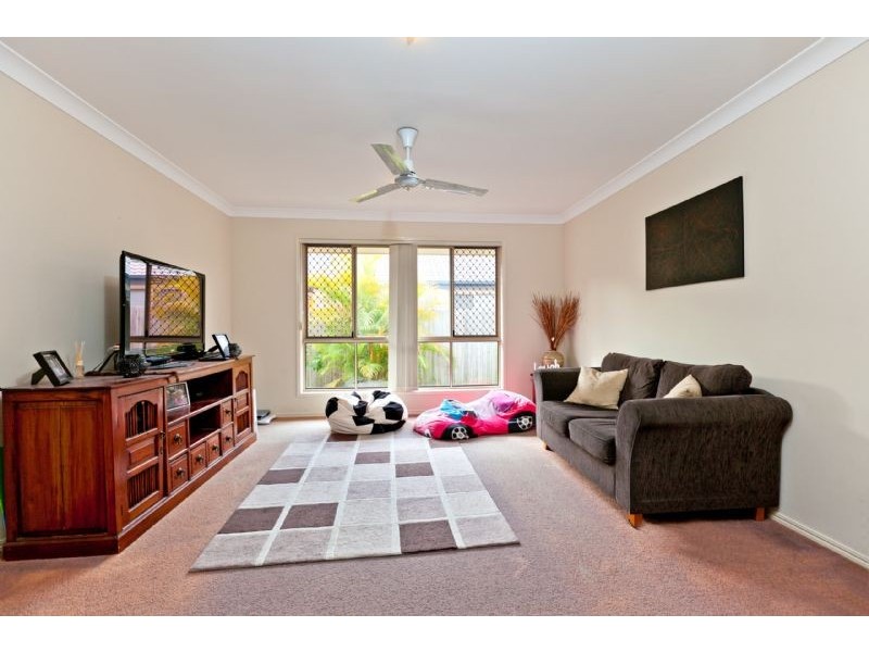 25 Timkelnik Crescent, Victoria Point QLD 4165