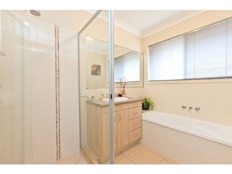 25 Timkelnik Crescent, Victoria Point QLD 4165