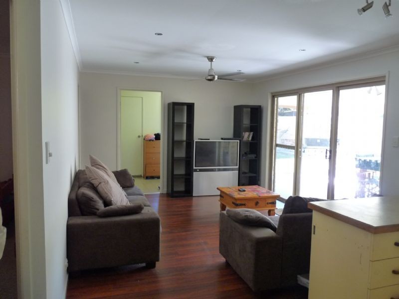 3 Scott Street, Redland Bay QLD 4165