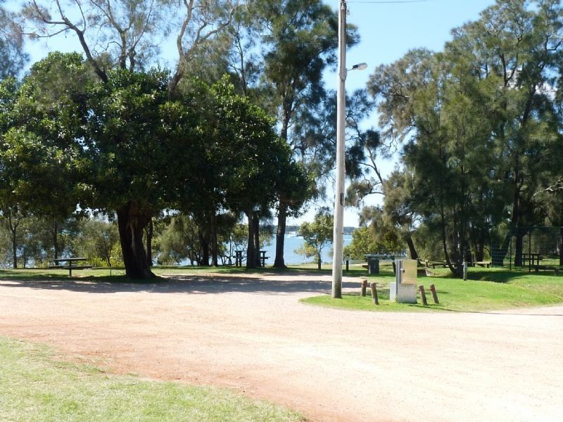 3 Scott Street, Redland Bay QLD 4165