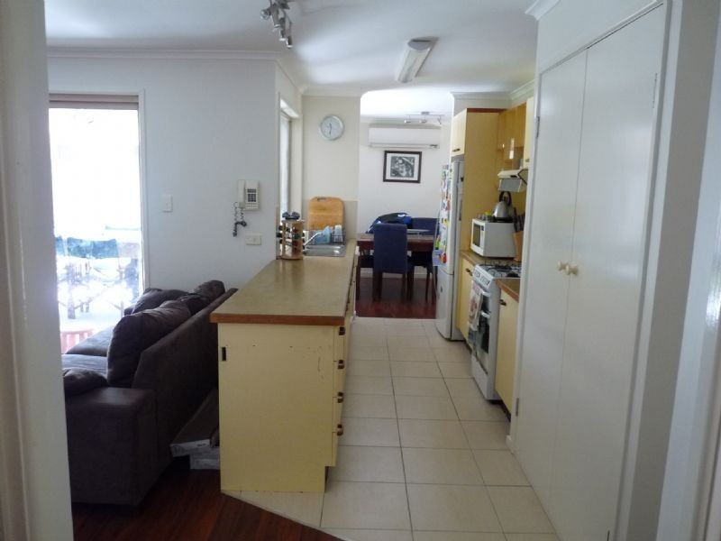 3 Scott Street, Redland Bay QLD 4165