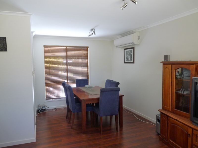 3 Scott Street, Redland Bay QLD 4165