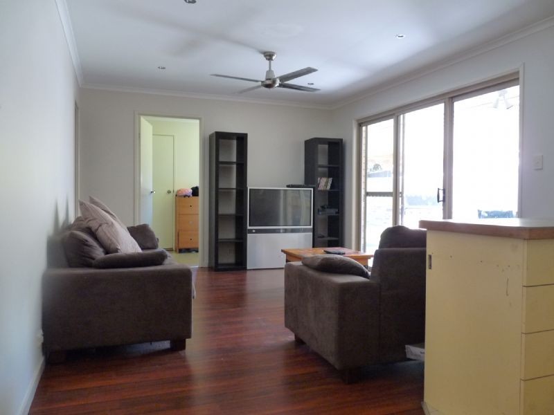 3 Scott Street, Redland Bay QLD 4165