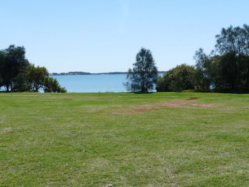 3 Scott Street, Redland Bay QLD 4165