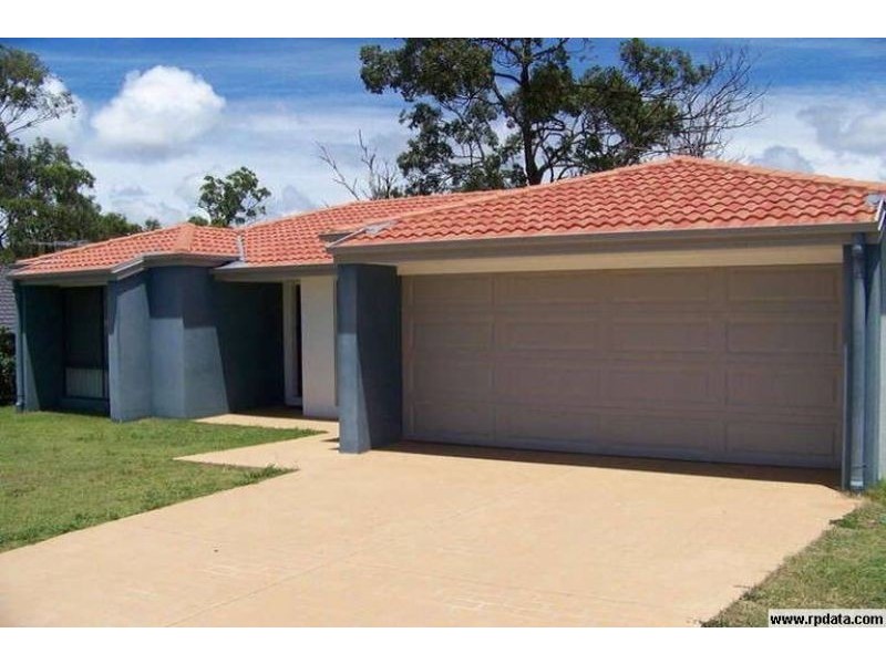 41 Aqua Crescent, Redland Bay QLD 4165