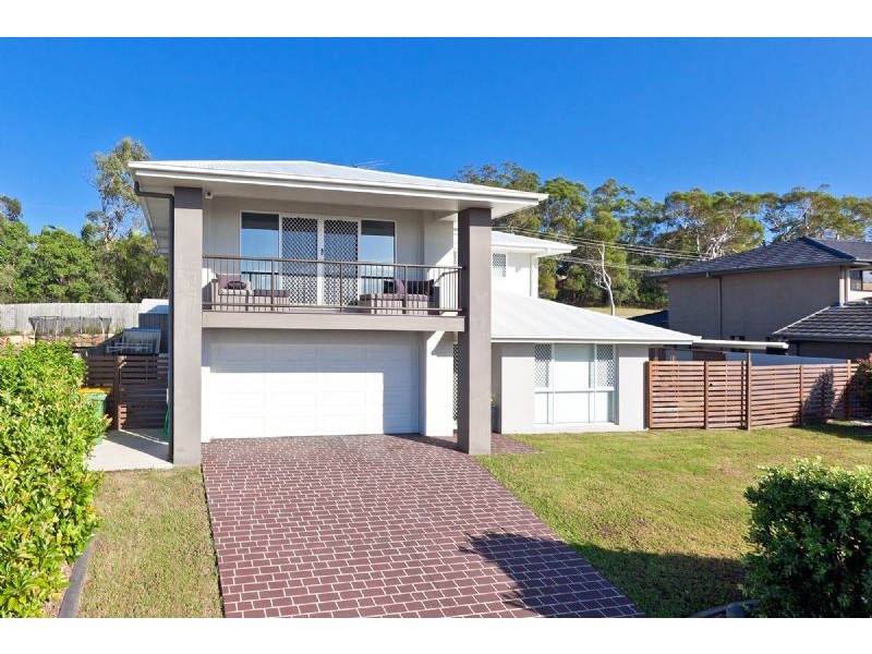 25 Aqua Crescent, Redland Bay QLD 4165