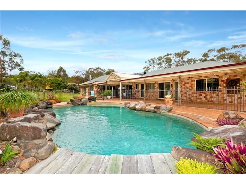 2 Kodak Close, Thornlands QLD 4164