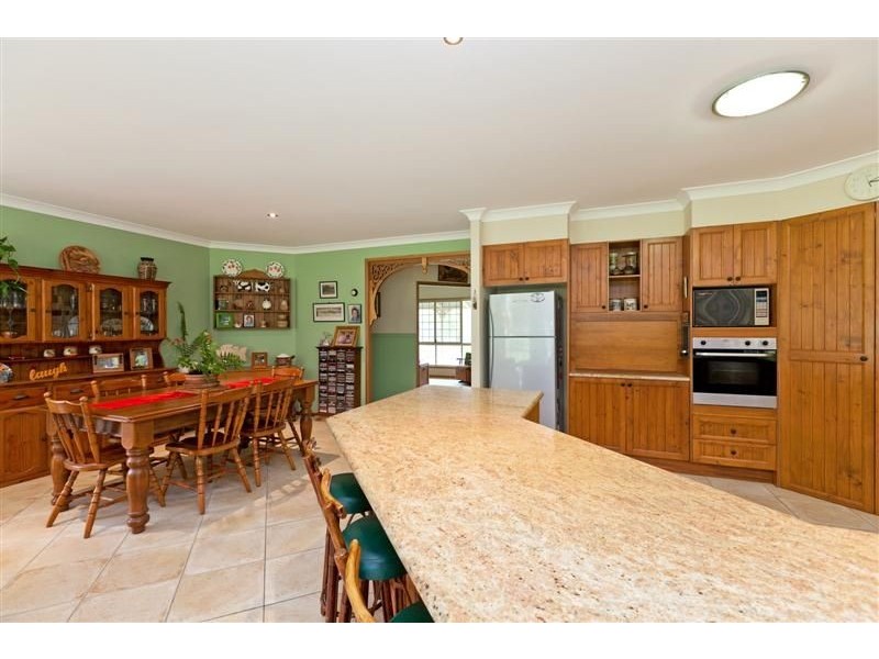 2 Kodak Close, Thornlands QLD 4164