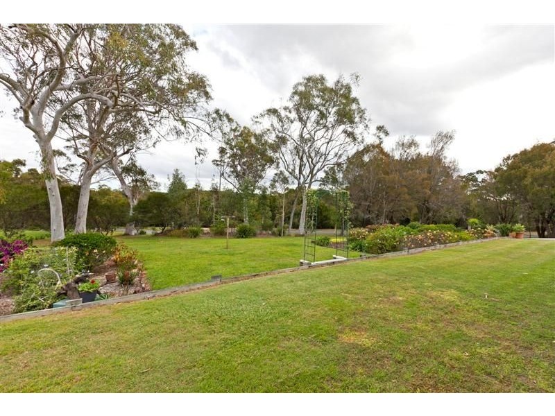 2 Kodak Close, Thornlands QLD 4164