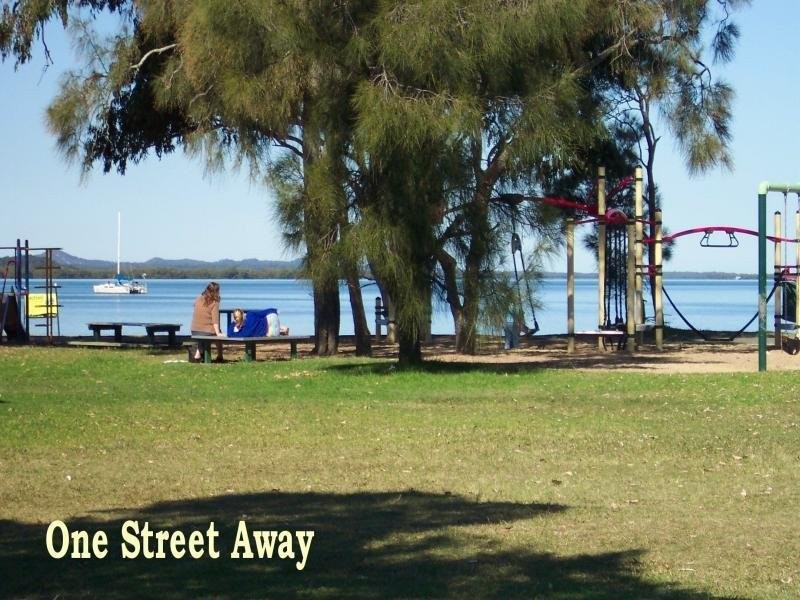 35 Yeo Street, Victoria Point QLD 4165