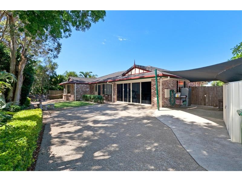 6 Parklands Court, Victoria Point QLD 4165