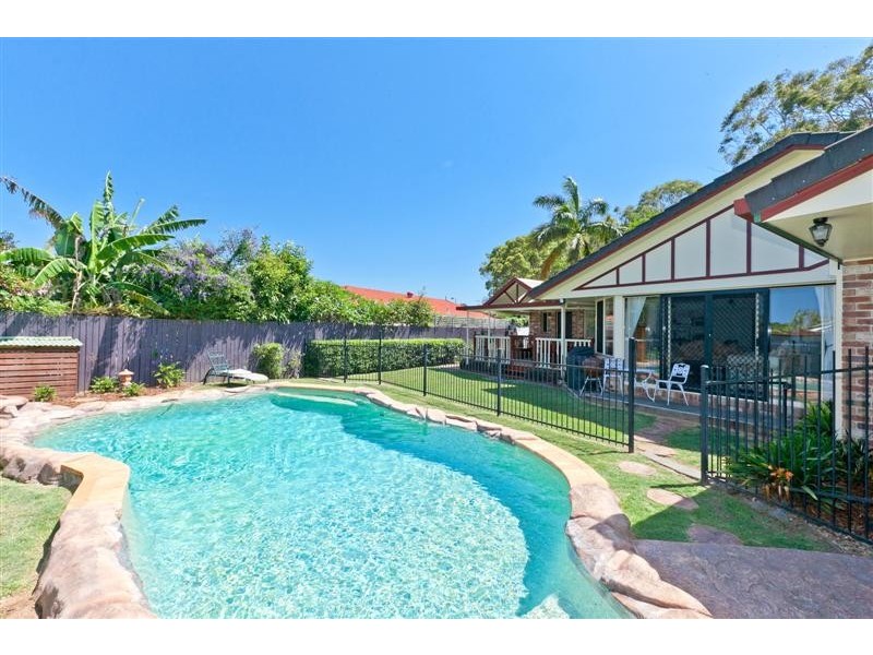 6 Parklands Court, Victoria Point QLD 4165