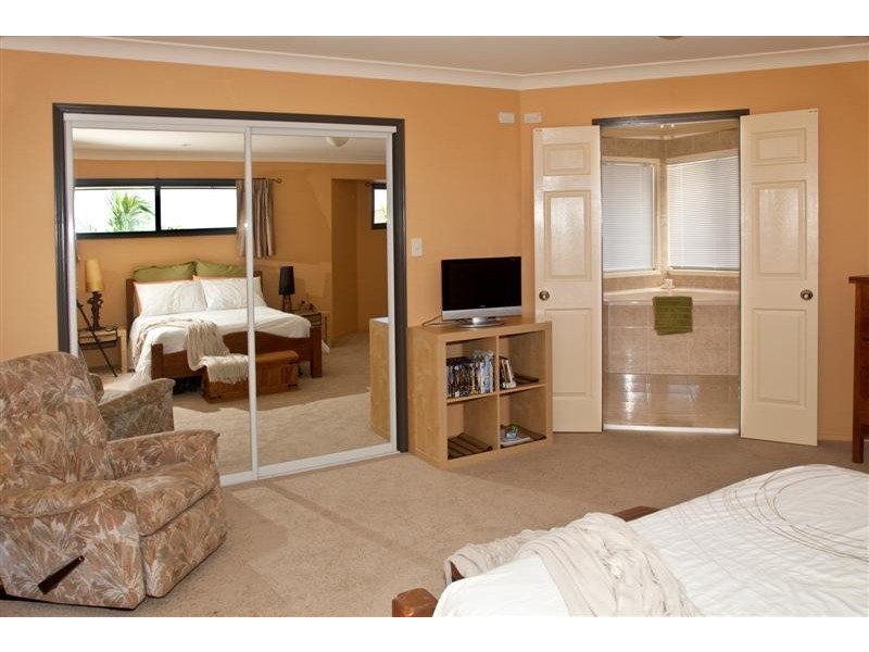 62a Bunker Road, Victoria Point QLD 4165