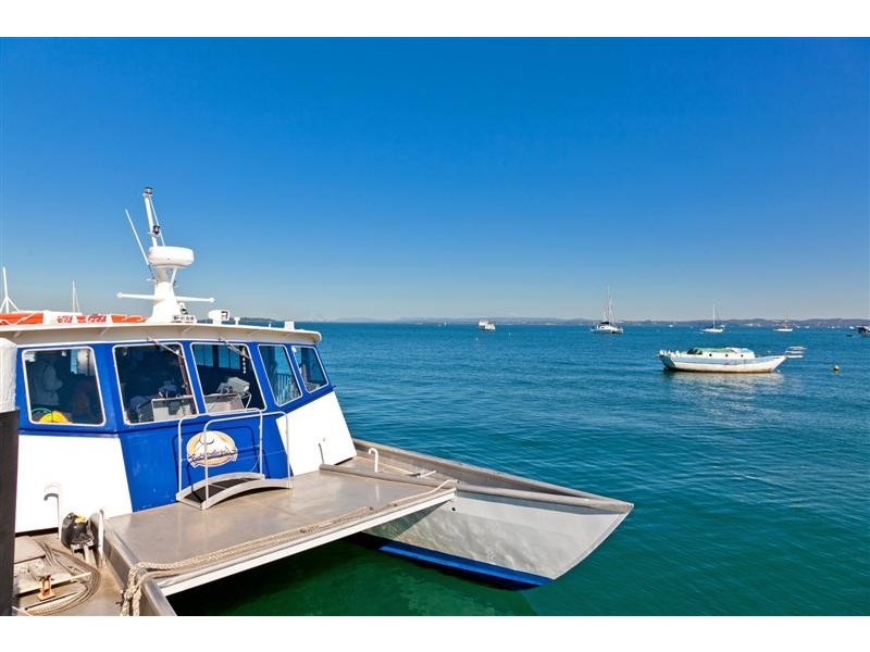 2 Orange Grove Street, Coochiemudlo Island QLD 4184