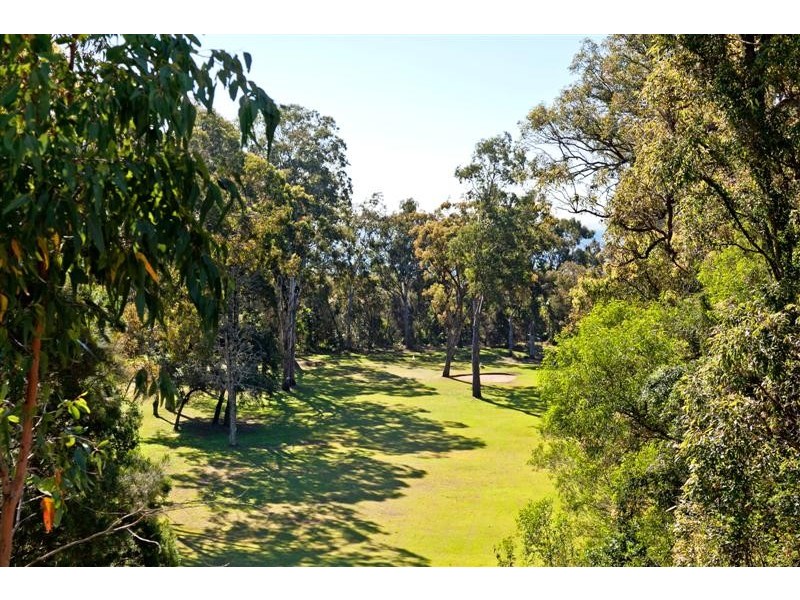 2 Orange Grove Street, Coochiemudlo Island QLD 4184